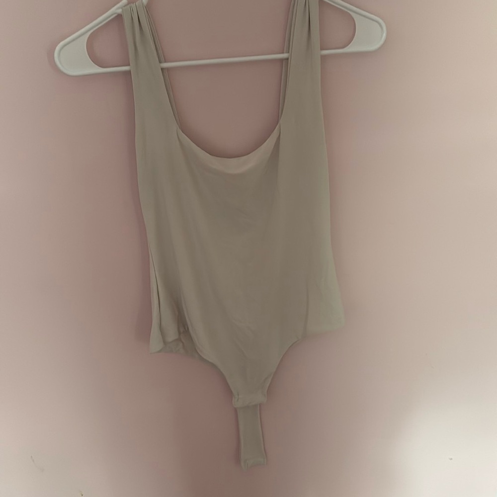 Pretty Little Thing White Bodysuit